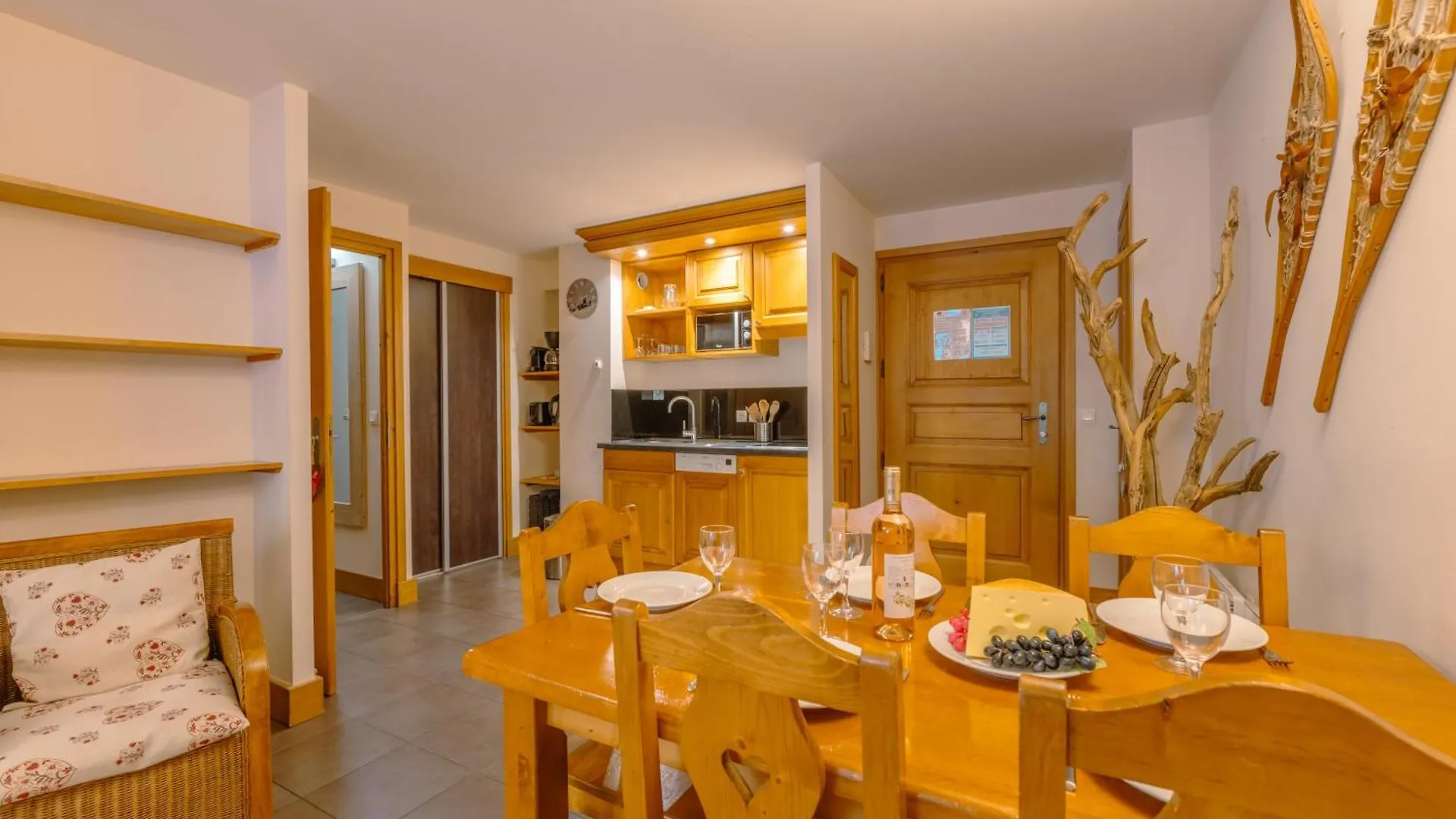 Vallorcine Apartments - Happy Rentals