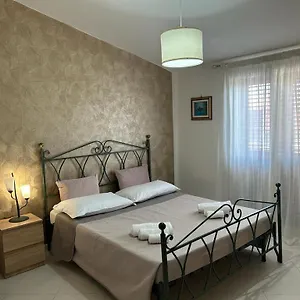 your-holidays-in-recanati.sicilyhotelsitaly.net/