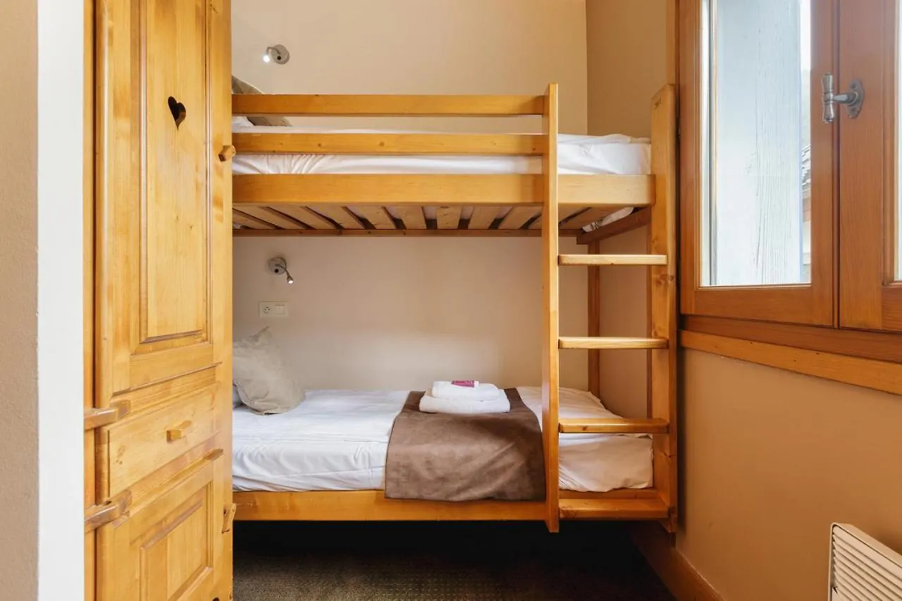 Vallorcine Apartments - Happy Rentals
