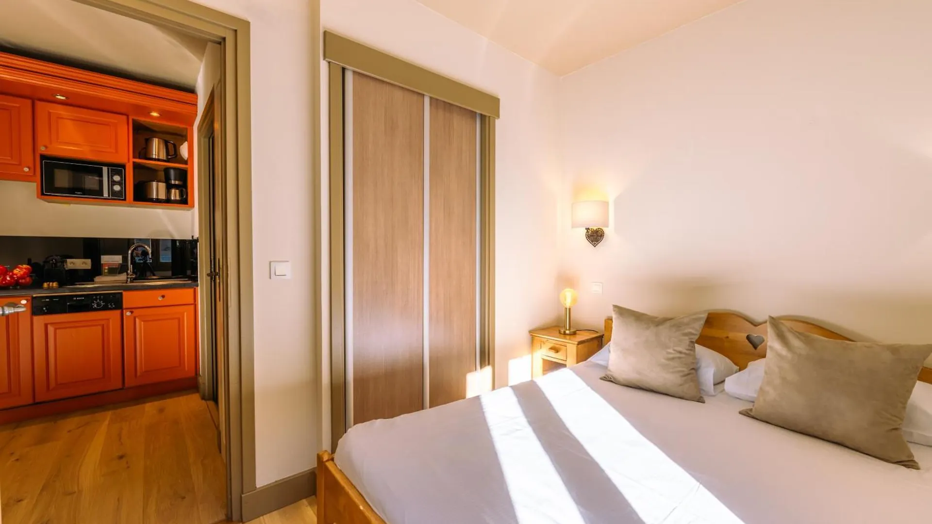 Vallorcine Apartments - Happy Rentals 0*,  France